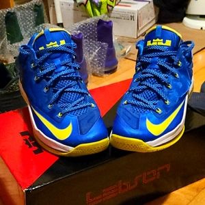 Nike Lebron Size 11.5